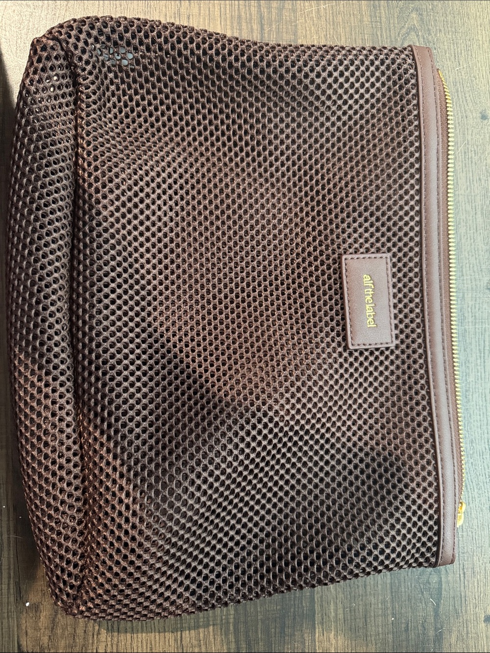 Alf the Label Grande Mesh Pouch- brown